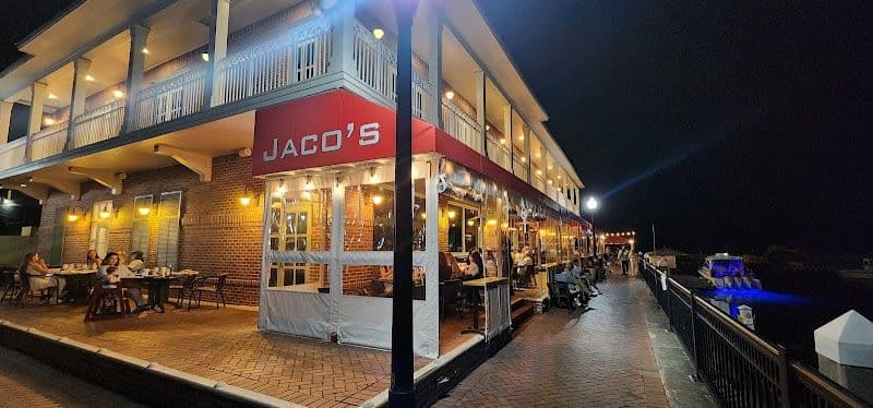Parking near Jaco's Bayfront Bar & Grille