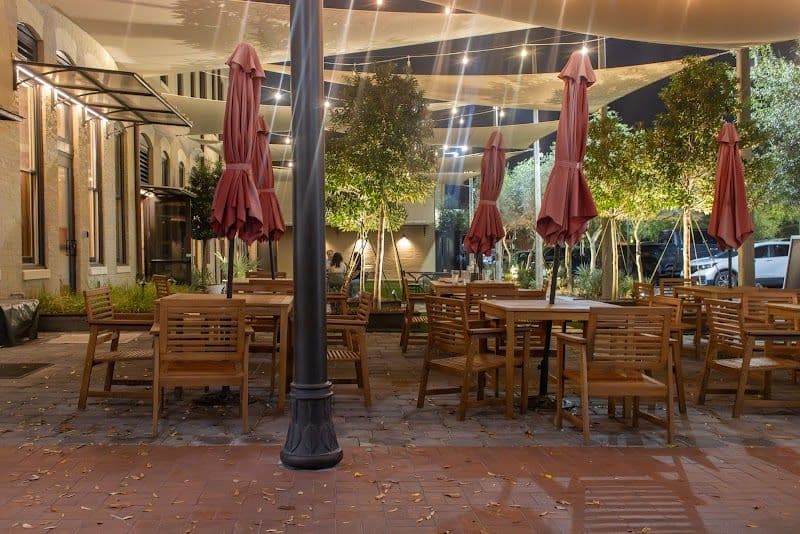Parking near 86 Forks Bar + Table