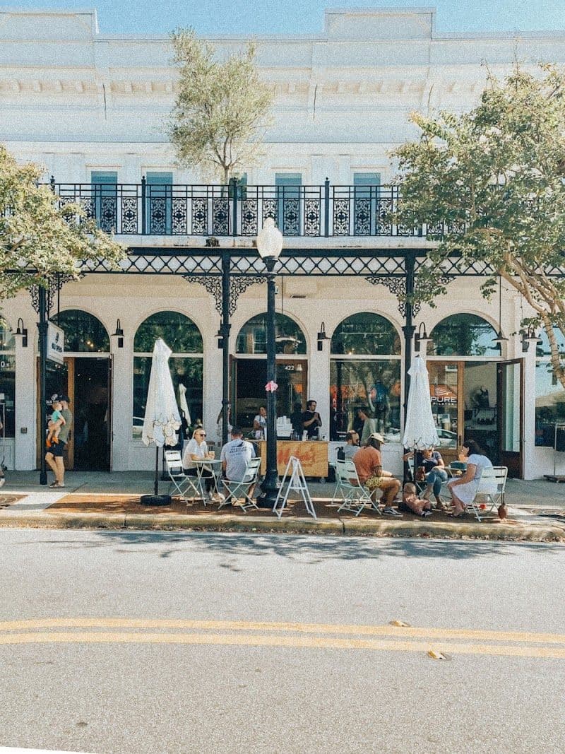 Parking near Maker's Cafe & Espresso Bar